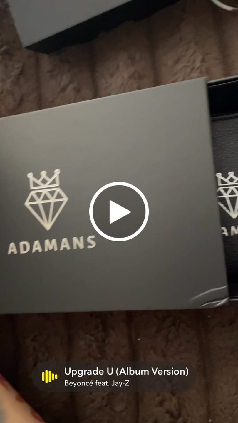 Customer video review of 4.5mm Tennis Chain - White Gold