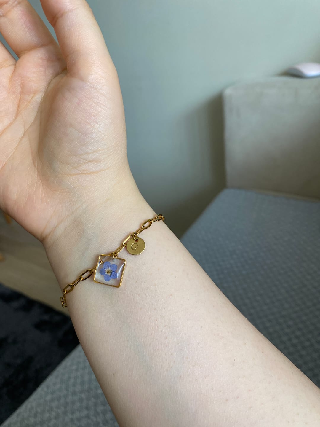Customer photo review of Doğum Çiçeği Bileklik
