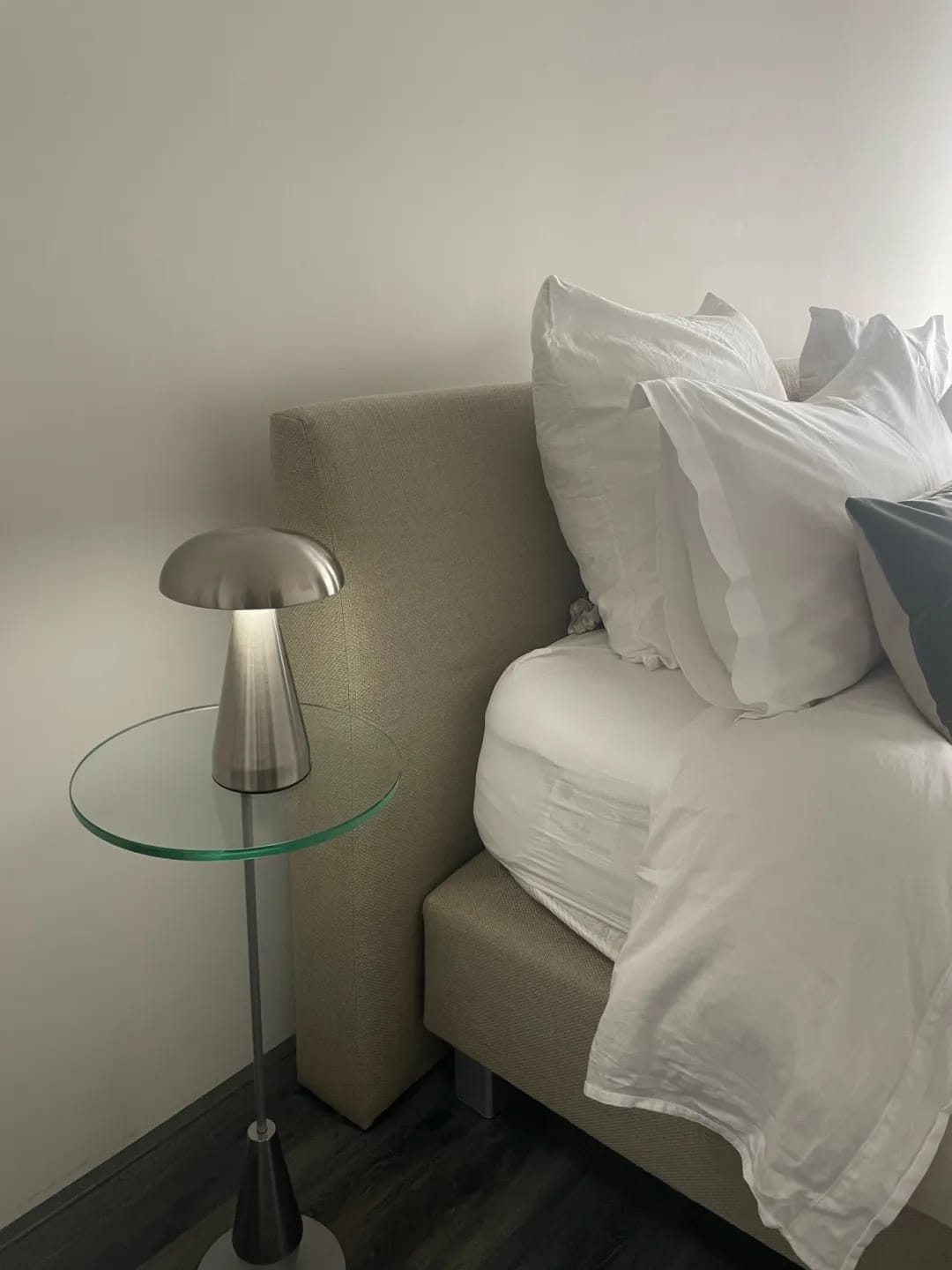 Customer photo review of Copper Table Lamp for Nightstand, Dome Shade, 23 cm