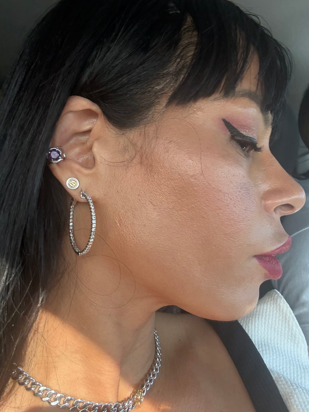 Customer photo review of Amethyst Enchanting Gemstone Ear Cuff .925 Silver for Enhancing your Intuition