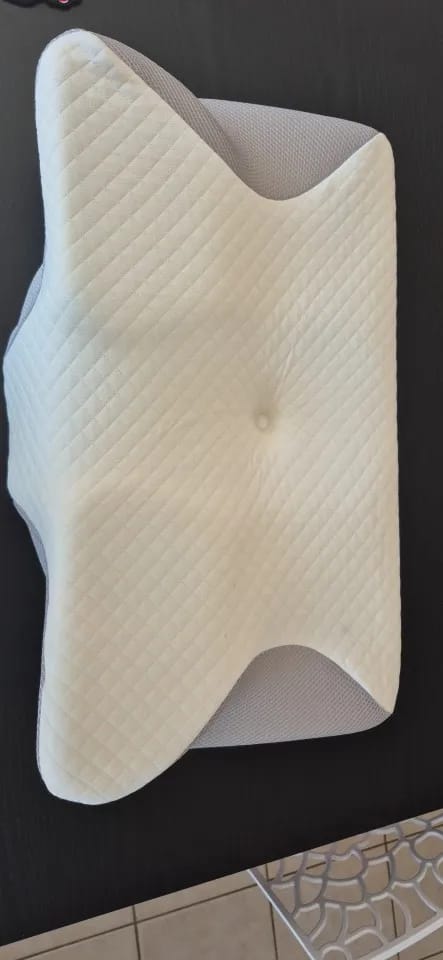 Customer photo review of Almohada cervical