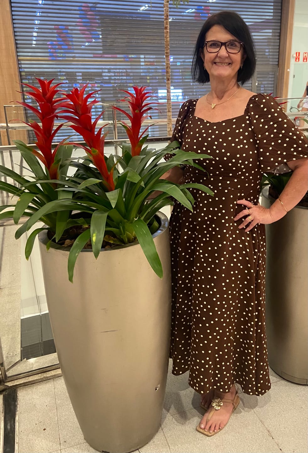 Customer photo review of Vestido Viscolinho Poa, Marrom