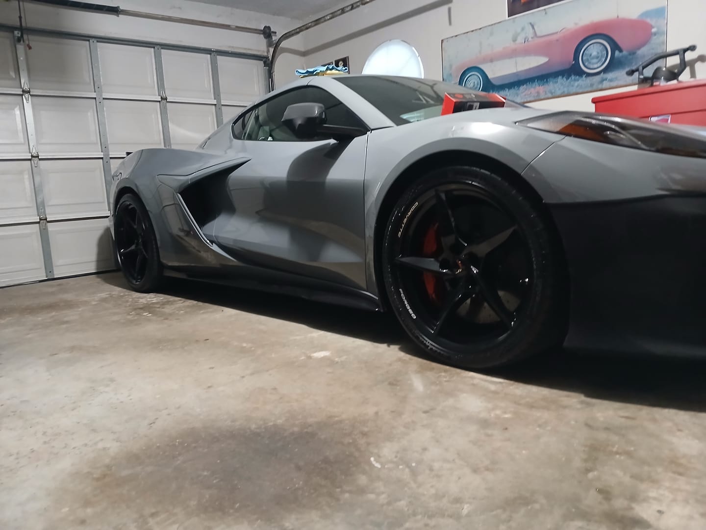 Customer photo review of Corvette C8 Models Z06 EOS Performance Track Style Side Skirts
