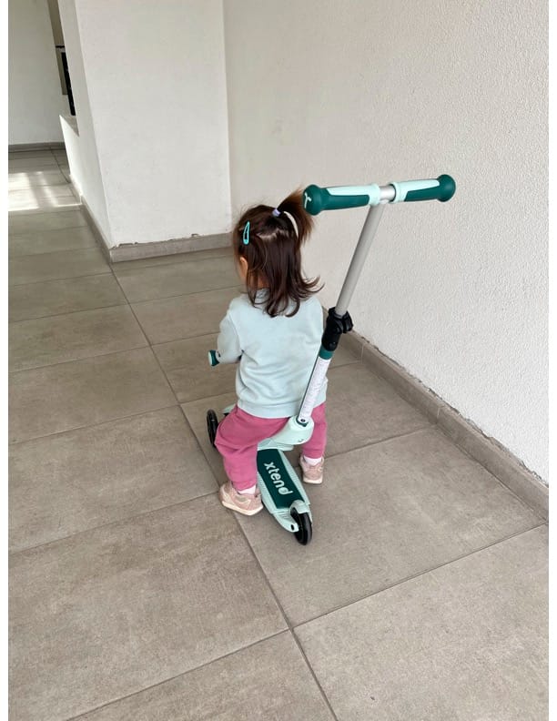 Customer photo review of Scooter 3 en 1 Xtend Mini Ride Sage green - Smartrike
