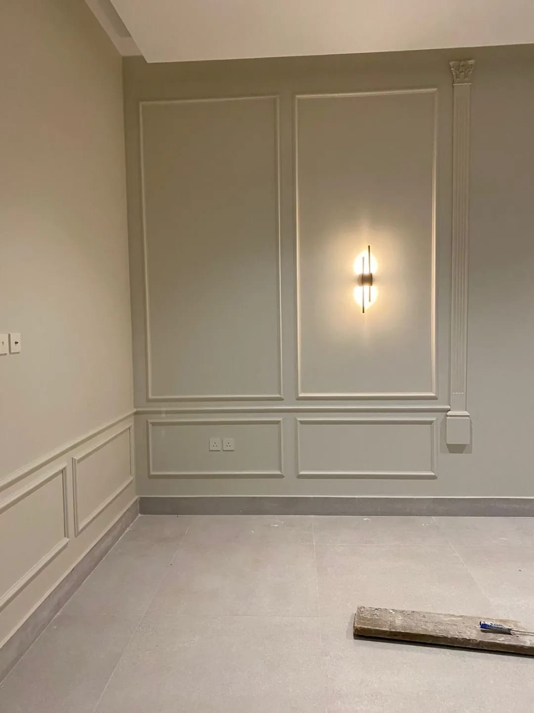 Customer photo review of Curved Wall Light for Bedside, Acrylic Diffuser Sconce