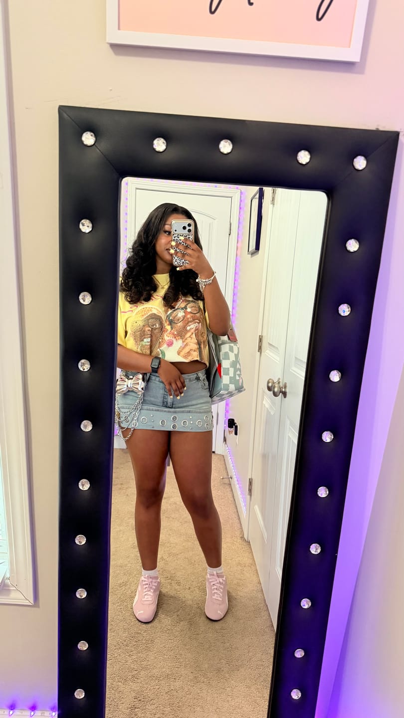 Customer photo review of Pixel Glam T-Shirt-256