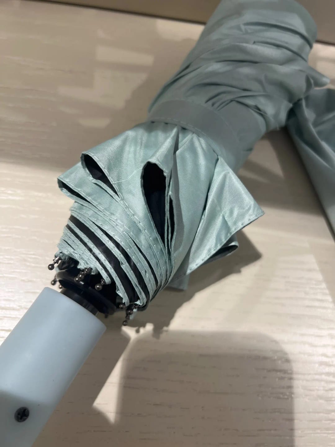 Customer photo review of Windproof Automatic Folding Umbrella with UV Protection, 24 or 60 Rib Frame