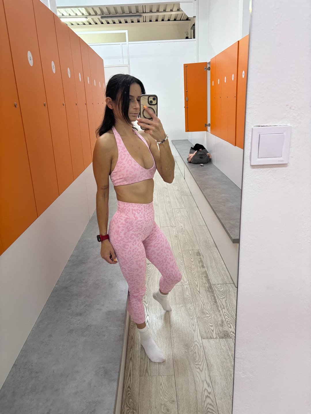 Customer photo review of MOTION SEAMLESS LEO HALTER NECK BRA V2