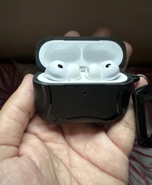 Customer photo review of SugarPods Pro 3 - USA Quality (PopUP Window + 6 Months Warranty)- Type C