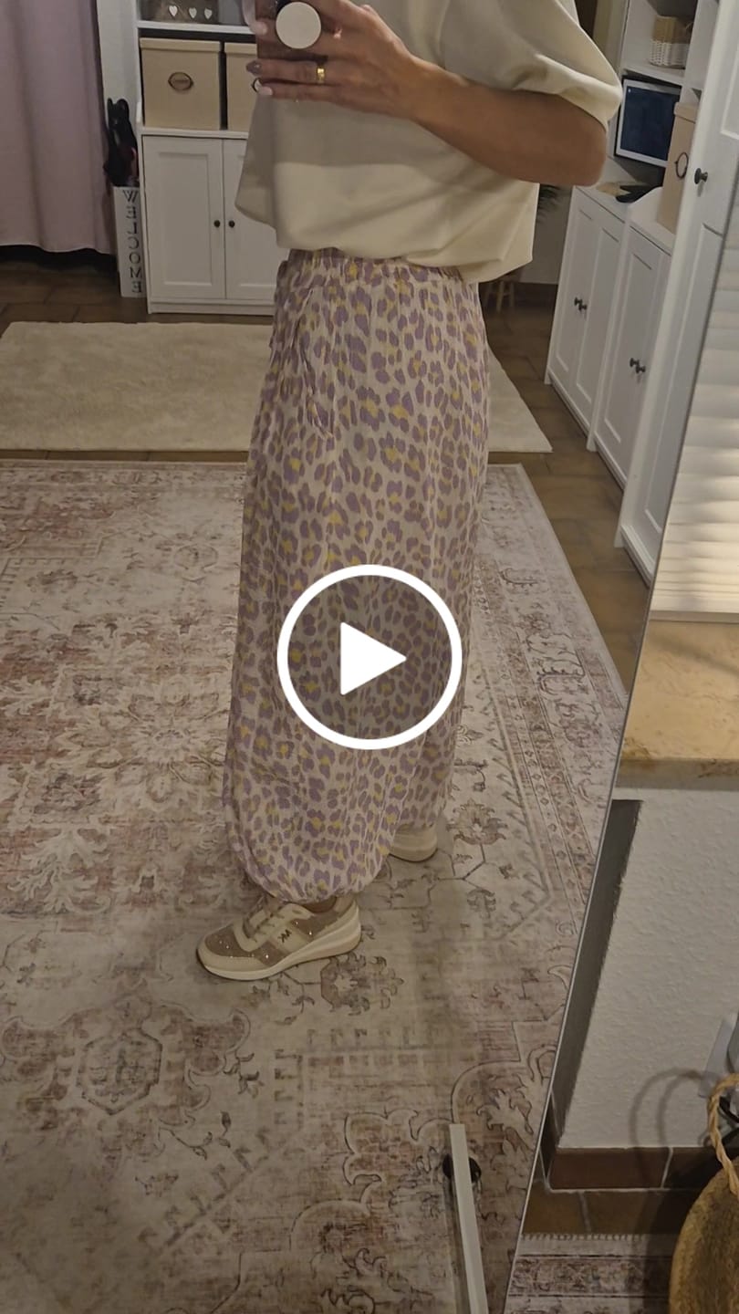 Customer video review of Butterstoff Shirt CROPPED COOLNESS beige