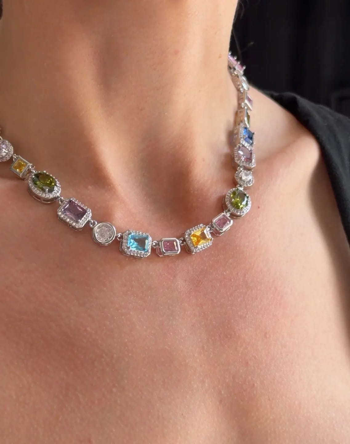 Customer photo review of Collier de pierres précieuses (argent)