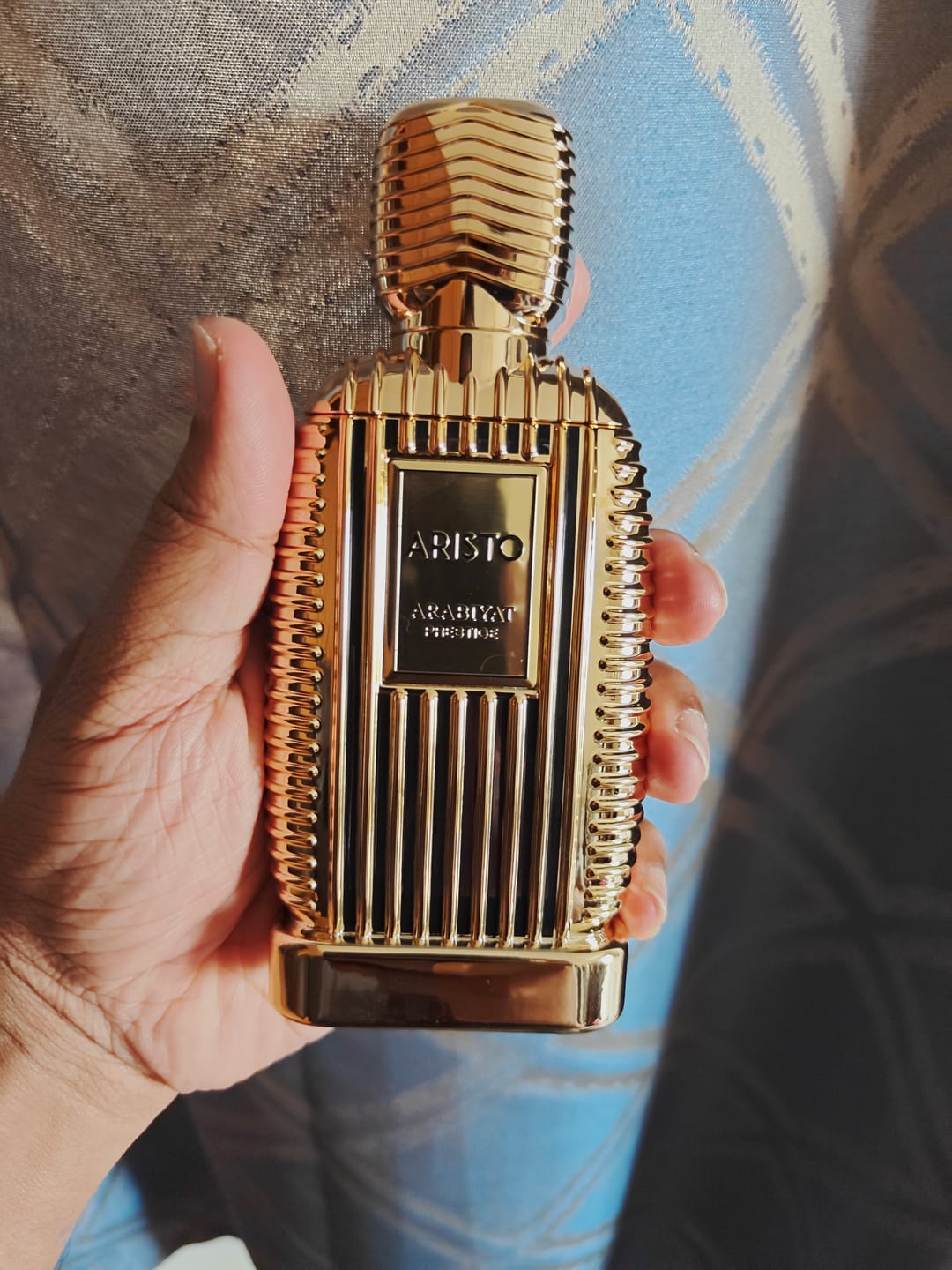Customer photo review of Arabiyat Prestige Aristo Eau De Parfum For Unisex