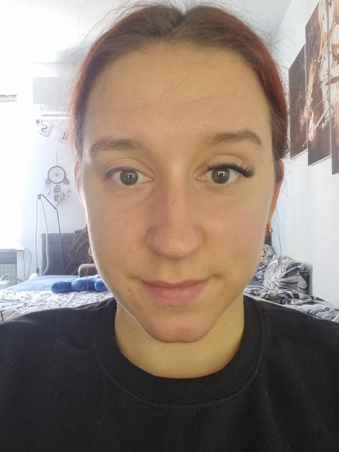 Customer photo review of DIY Wimpernkleber (schwarz) & Top-Coat