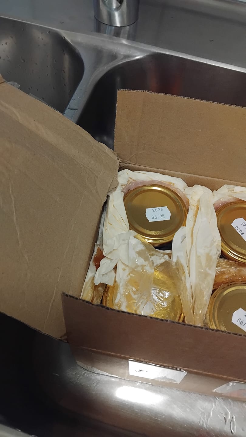 Customer photo review of Flytande honung 2 kg (4×500 g) – Svensk RAW honung