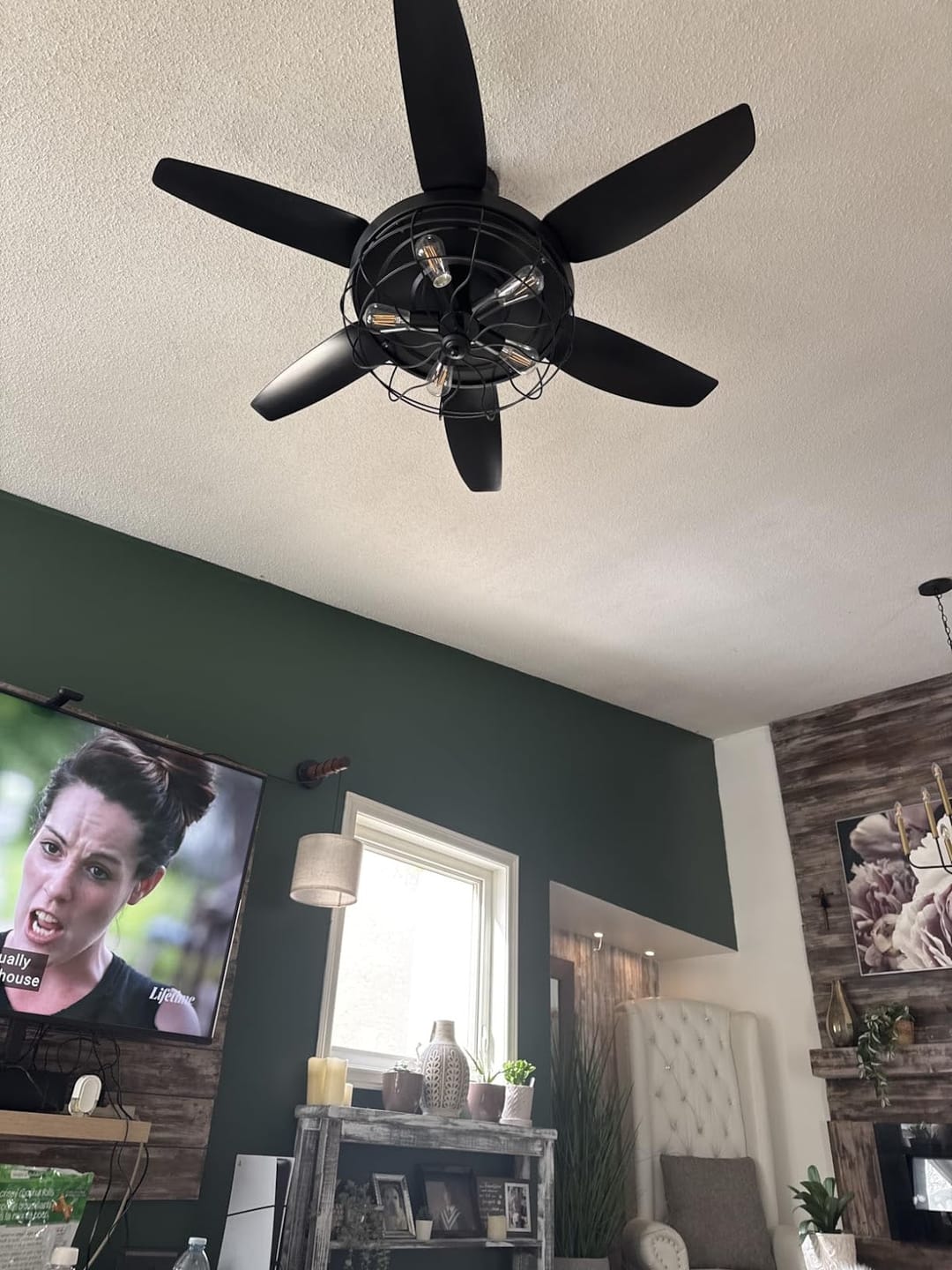 Customer photo review of BRONTE