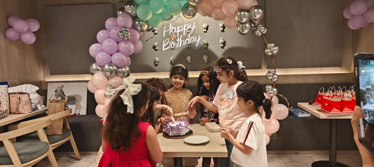 Customer photo review of Rakhi Sweet Treat Gift Pack