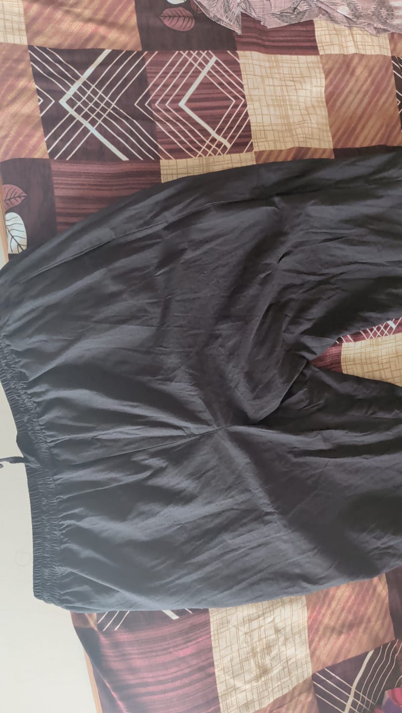 Customer photo review of Men Black Cotton Pant