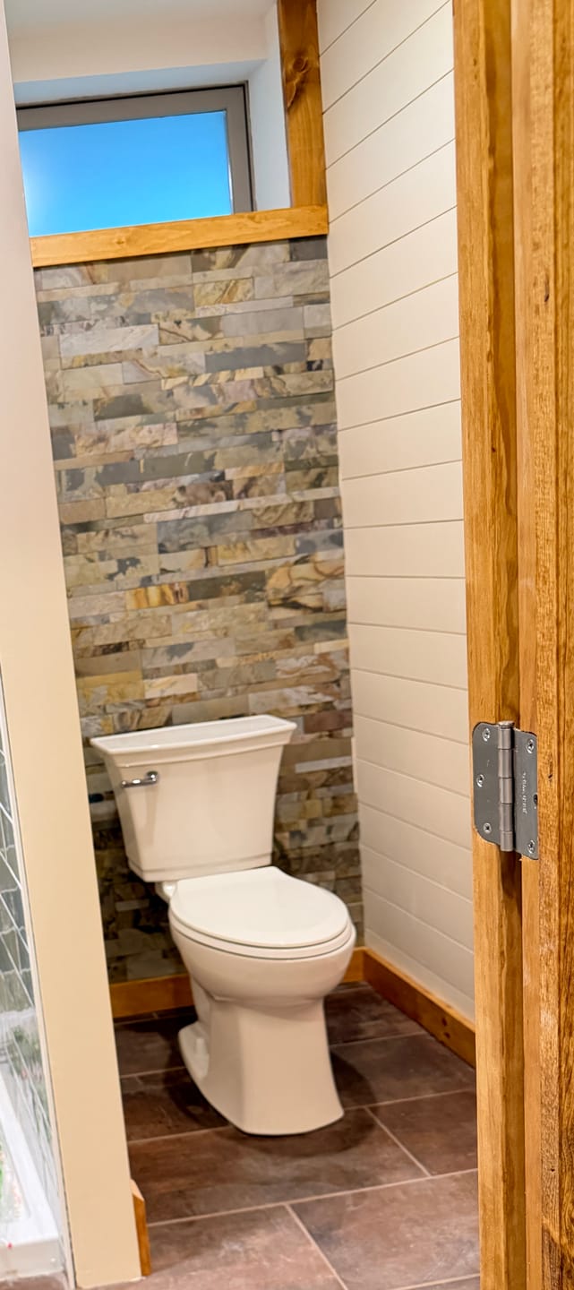 Customer photo review of Surya Peel & Stick Slate Veneer