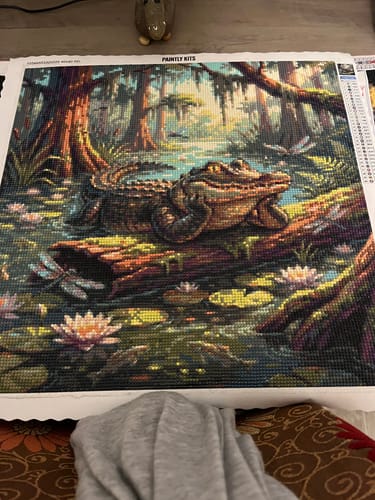 Customer photo review of Dreamy Swamp Gator (Diamond Painting)