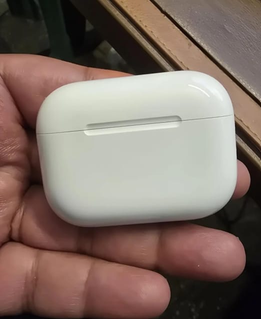 Customer photo review of SugarPods Pro 3 - USA Quality (PopUP Window + 6 Months Warranty)- Type C