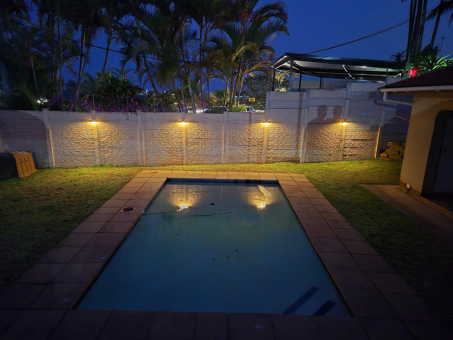Customer photo review of Solar Wall Light with Motion Sensor