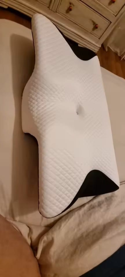 Customer photo review of Almohada Cervical Ergonómica