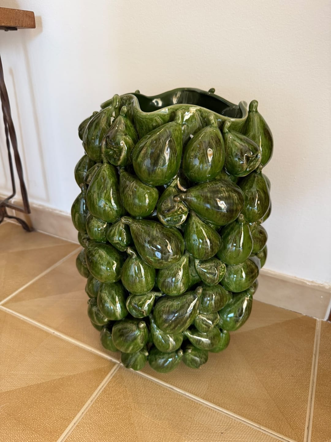 Customer photo review of Vaso decorativo Fichi in ceramica verde lucida H.43×Ø30 cm