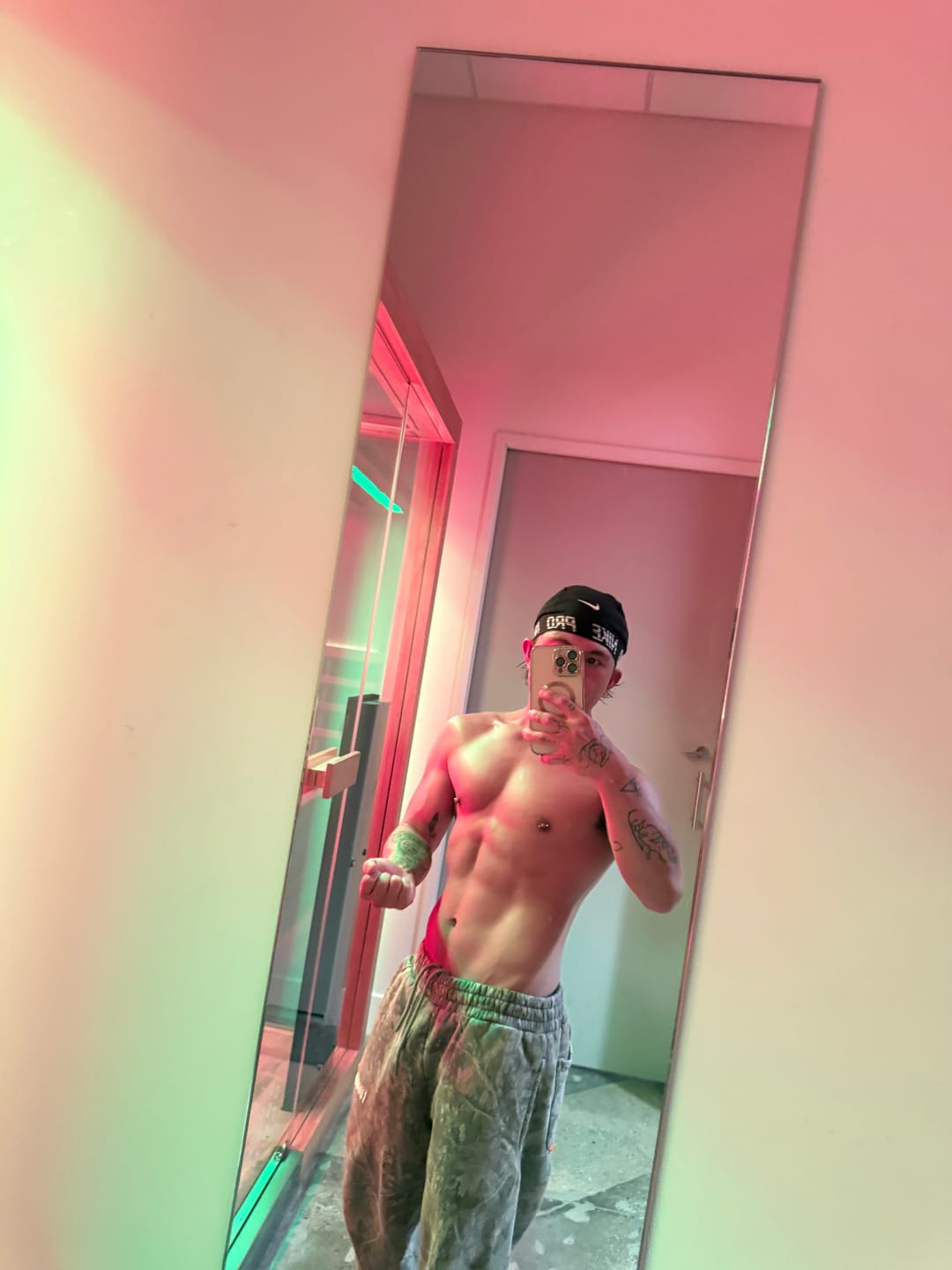 Customer photo review of 1034 - Core Training Shorts