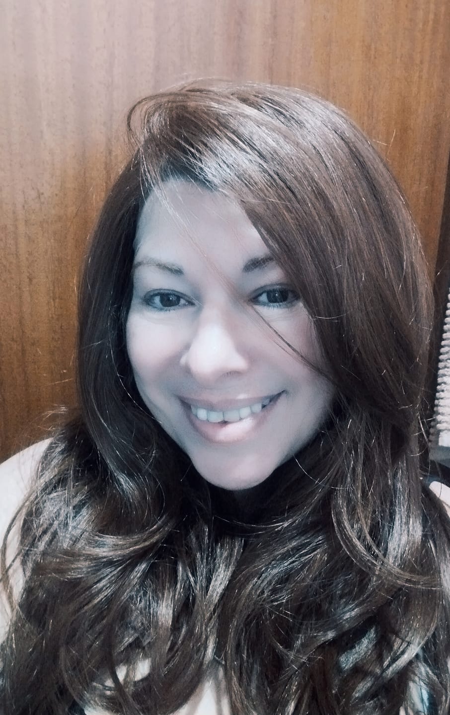 Customer photo review of Lace Front HD Adela Ruiva Ondulada 65cm - Repartição Livre 13x4