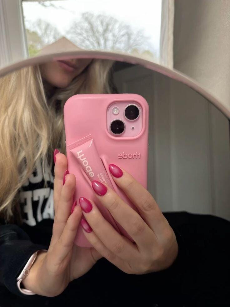 Customer photo review of Rhode Phone Case Ribbon