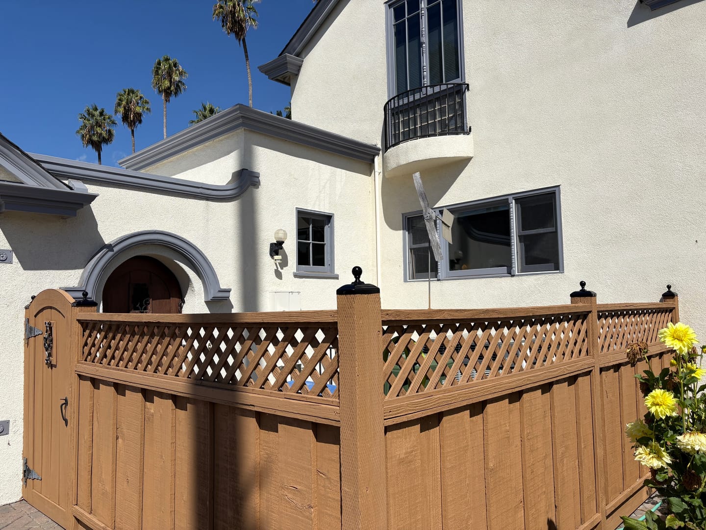 Customer photo review of Cannonball Fence Post Cap (Multiple Post Sizes Available)