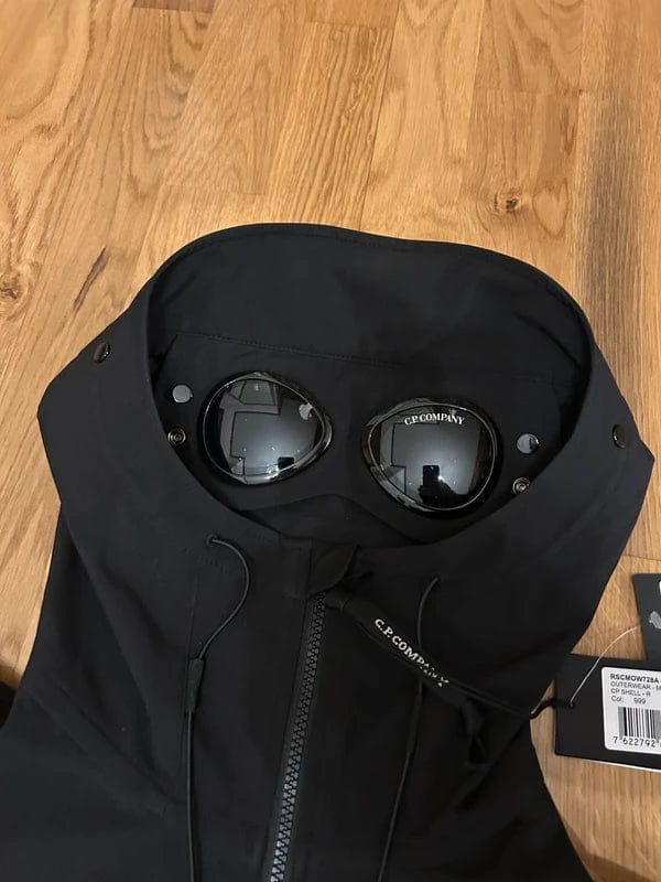 Customer photo review of C.P. Company Veste Outerwear Short Jacket Noir Zippé