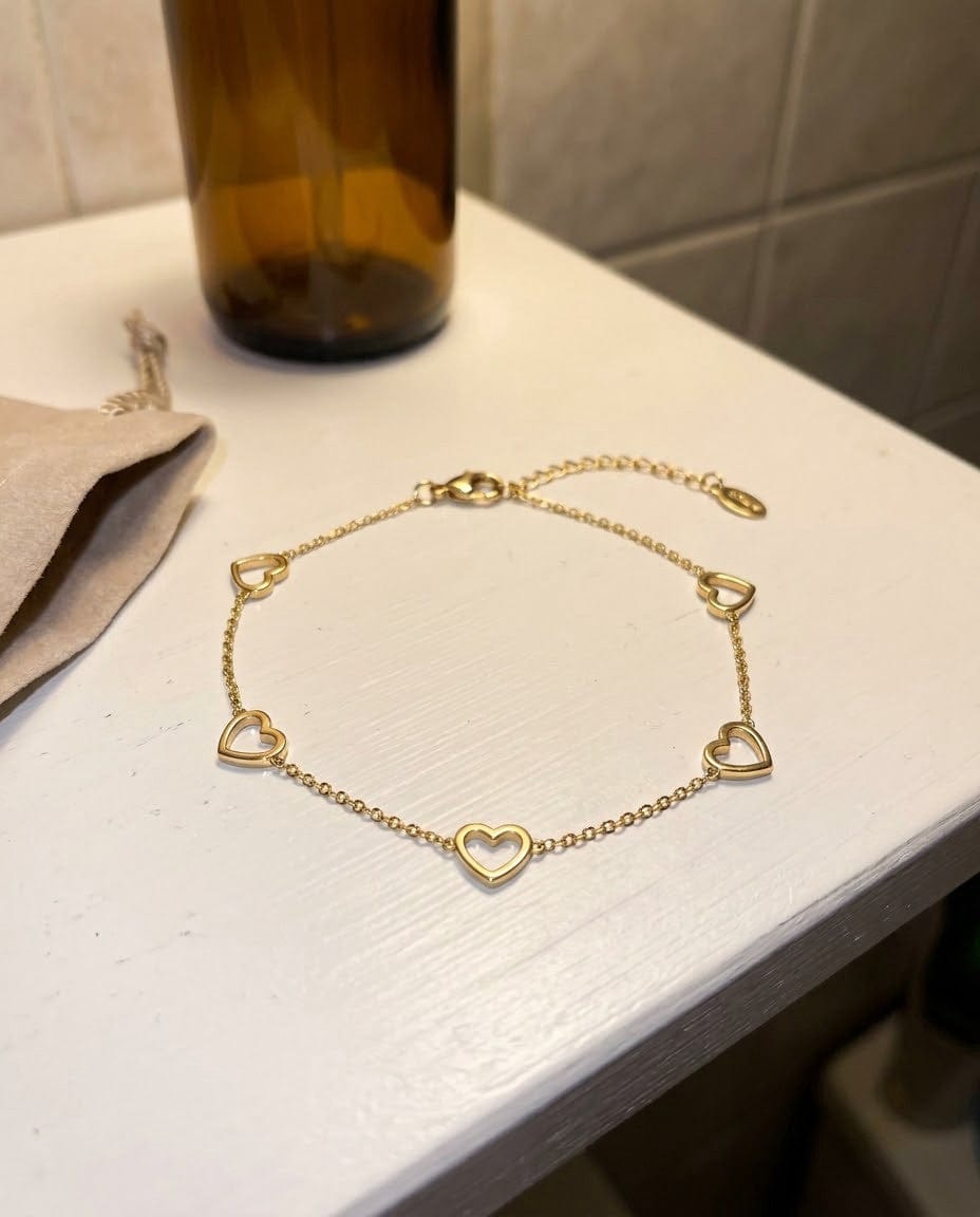 Customer photo review of Open Heart Anklet