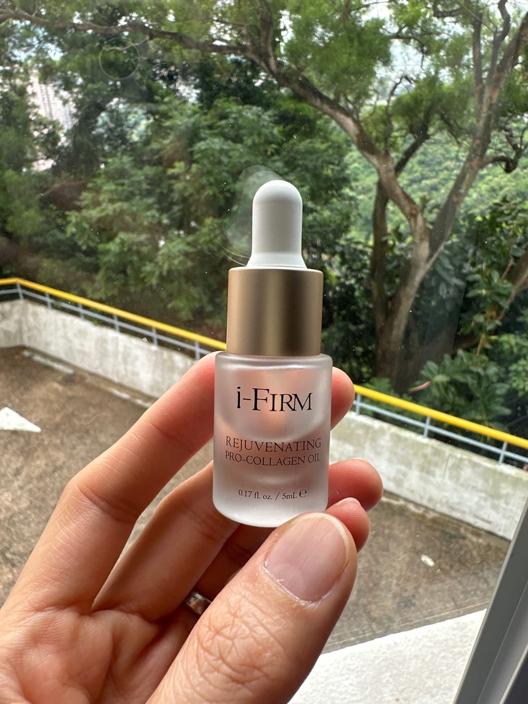 Customer photo review of i-FIRM Rejuvenating Pro-Collagen Oil