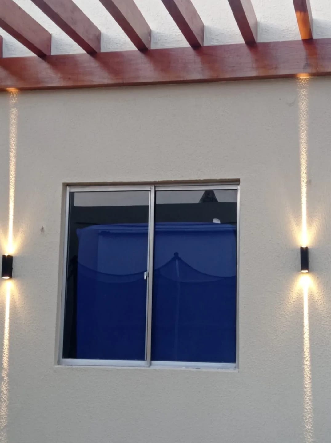 Customer photo review of Twin Beam Outdoor Wall Light for Porch, Aluminium, IP65