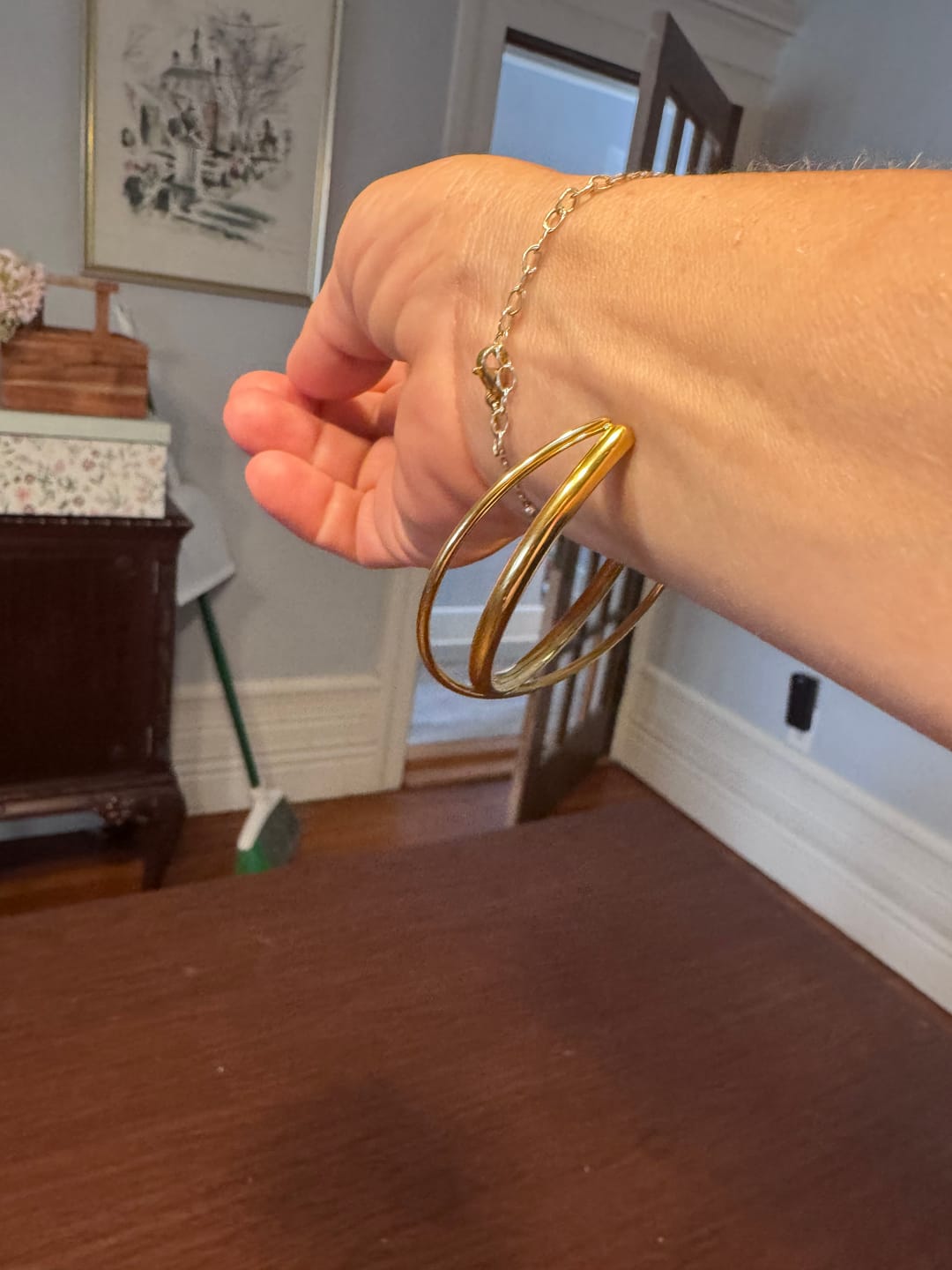 Customer photo review of Eva Gold Twist Bracelet