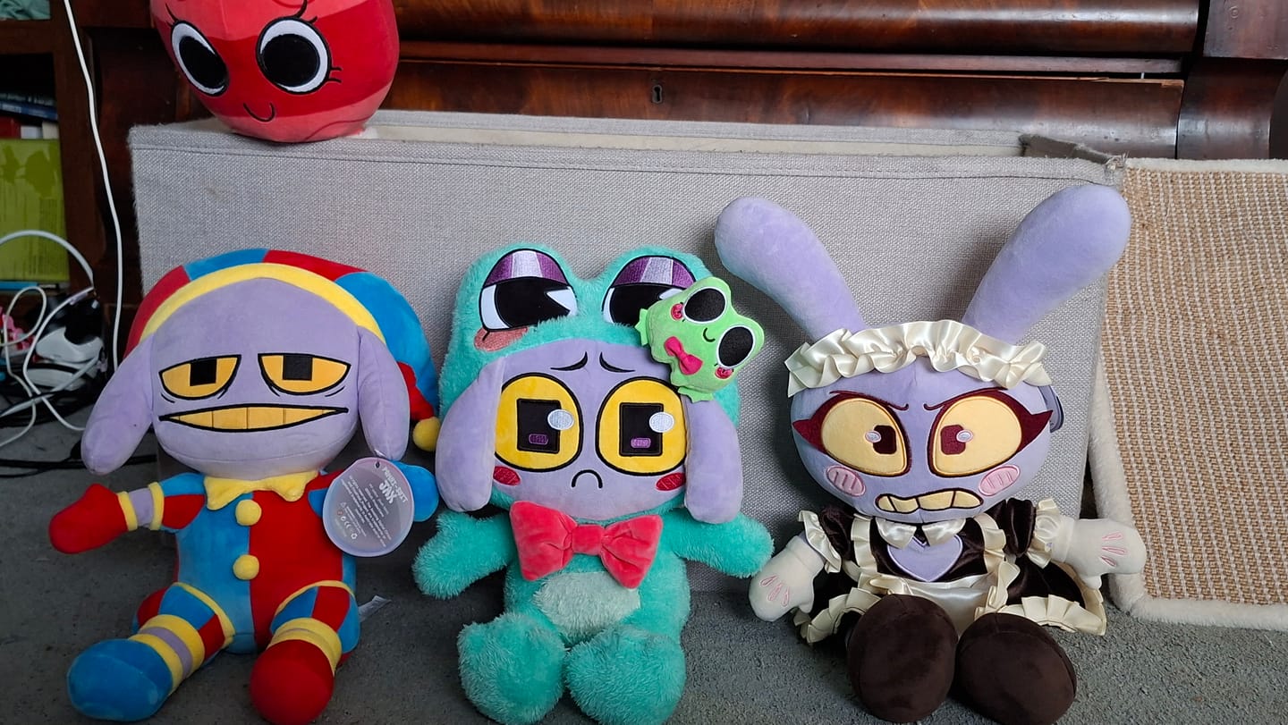 Customer photo review of Ribbit-Suit Jax Plush