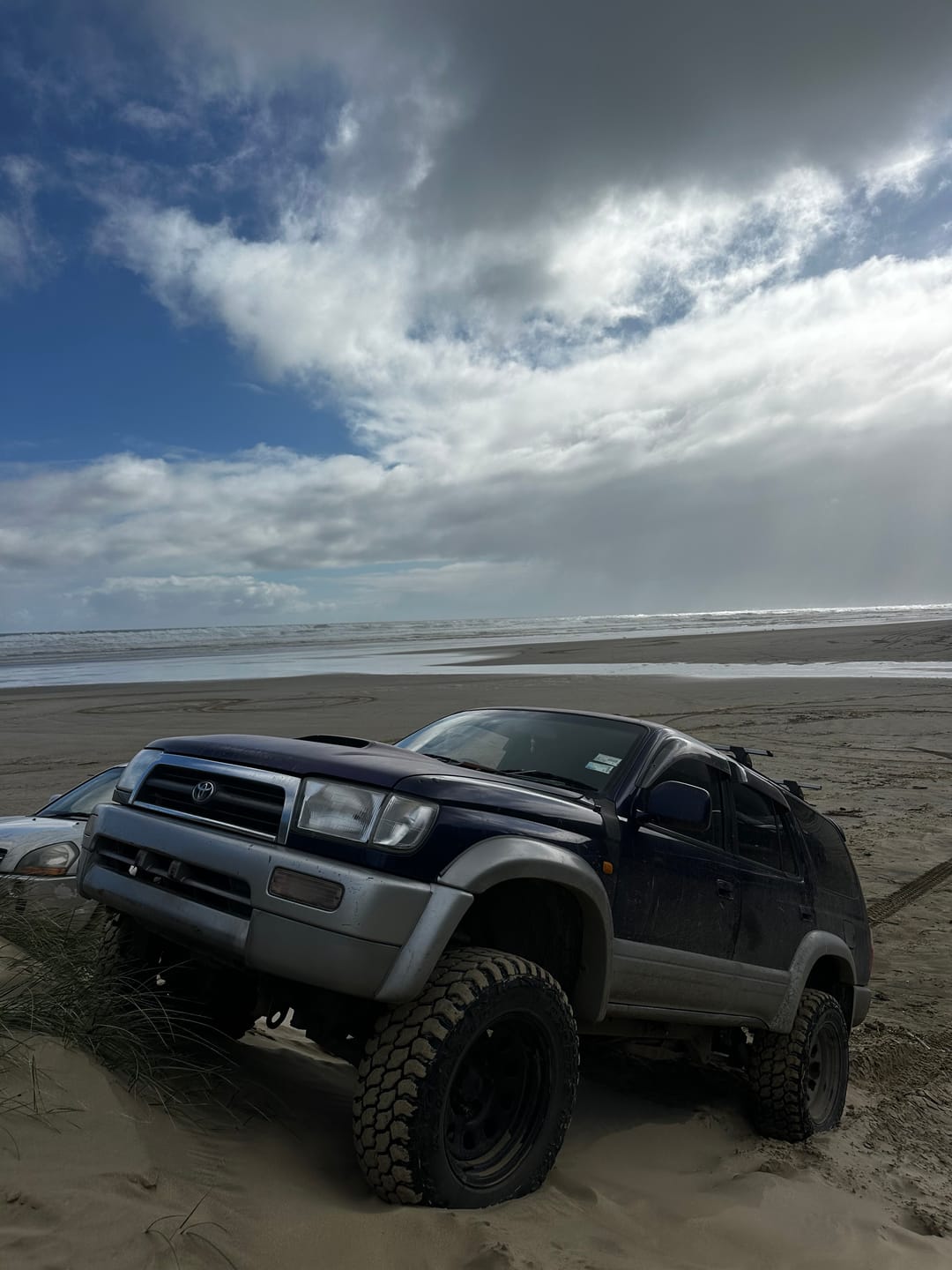 Customer photo review of Flatout Offroad Body Lift Kit for Toyota Hilux Surf / 4Runner KZN185 | 3rd Gen 96-02