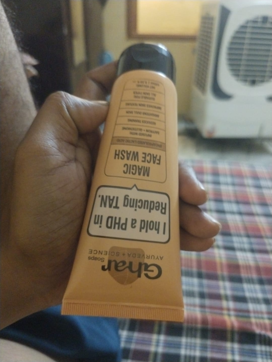 Customer photo review of Magic Soap + Face Wash Combo To Reduce Tan