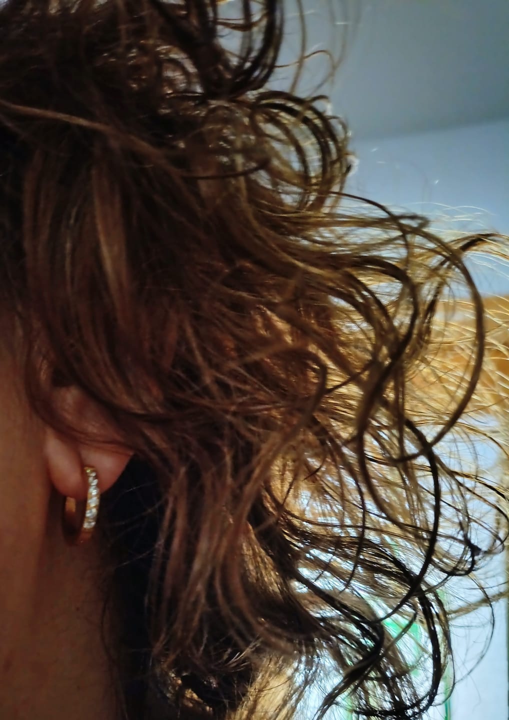 Customer photo review of Pendientes Aros Circonitas Blancas