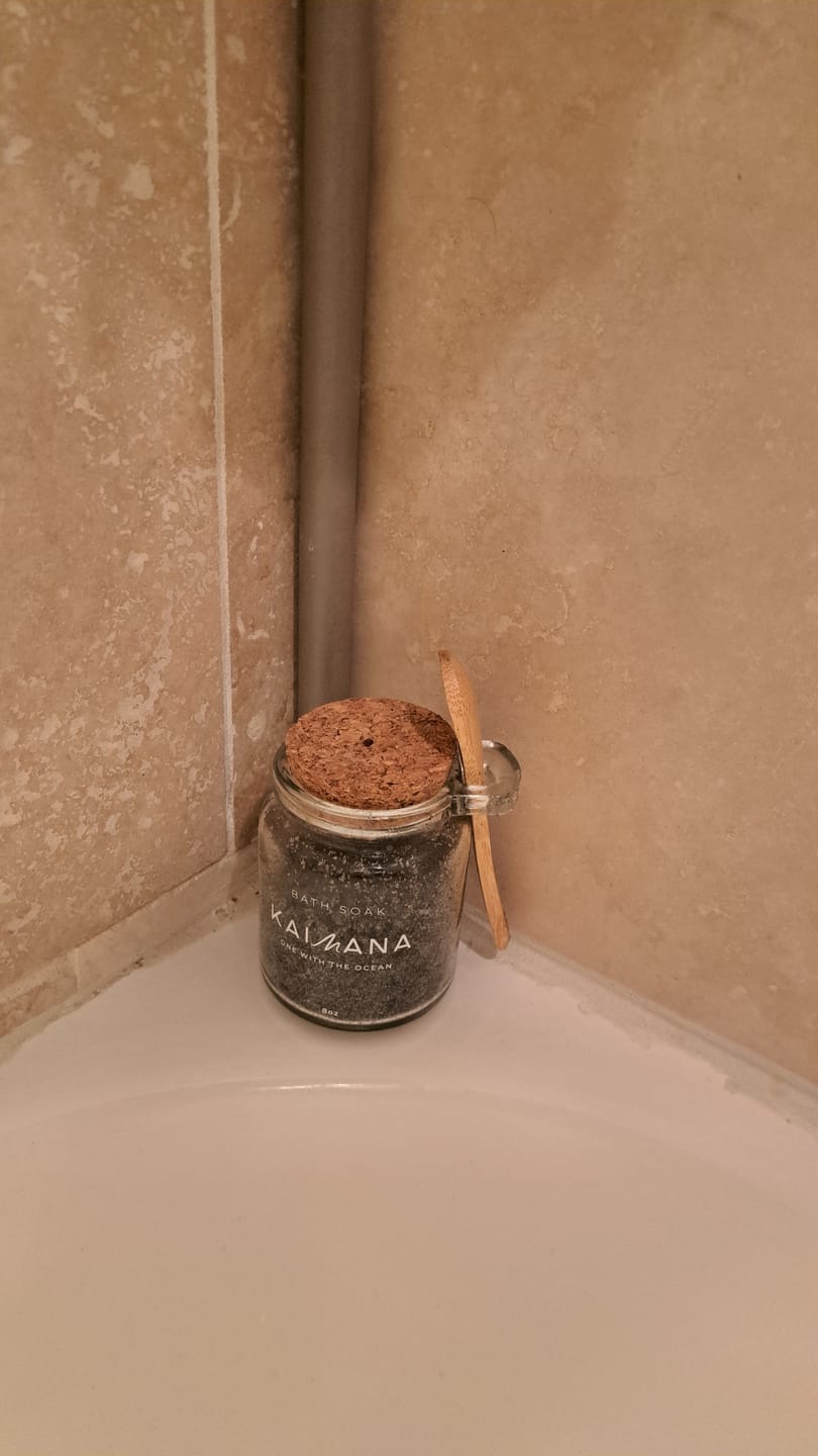 Customer photo review of Detox Bath Soak
