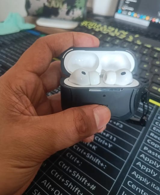 Customer photo review of SugarPods Pro 3 - USA Quality (PopUP Window + 6 Months Warranty)- Type C