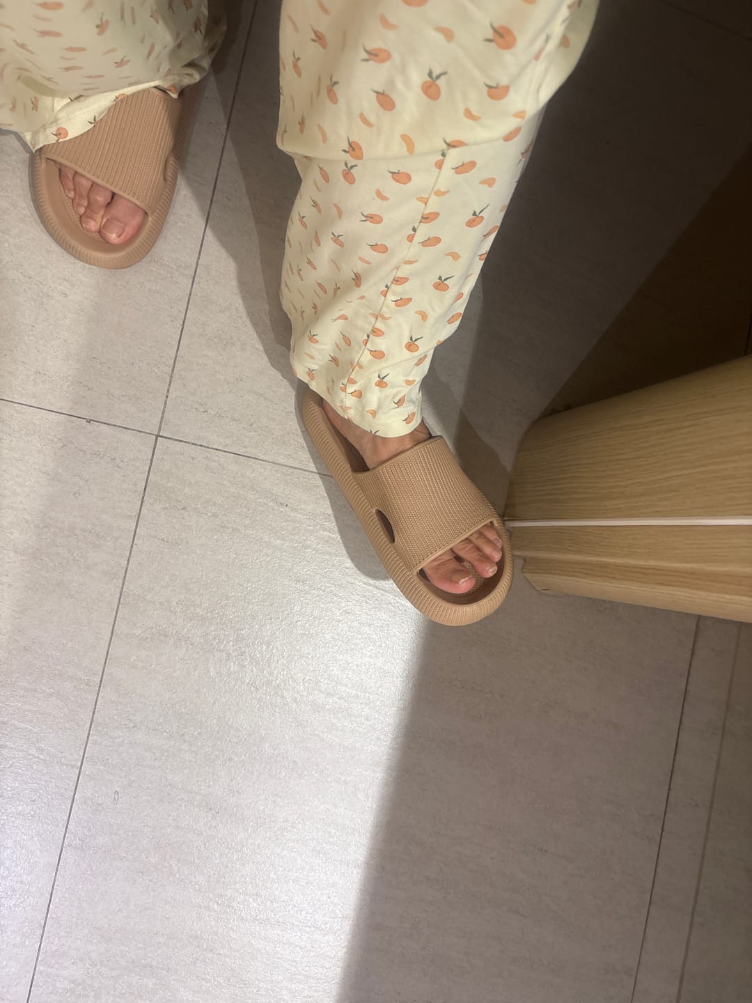 Customer photo review of HappyFlops Original