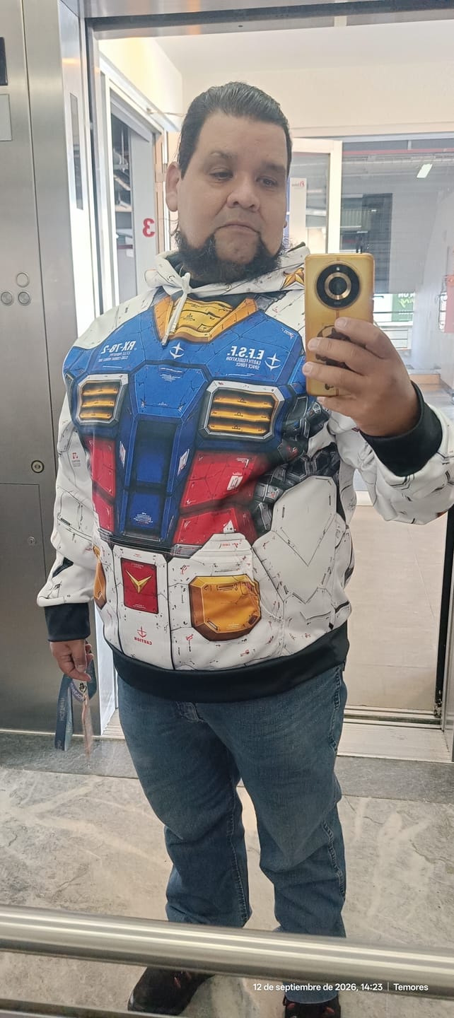 Customer photo review of RX-78-2 WHITE BASE EDITION