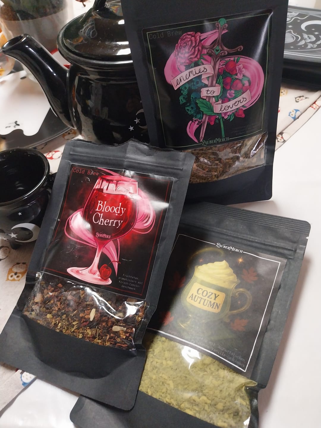 Customer photo review of Bloody Cherry Cold Brew Tee – Kirsch Cassis Eistee