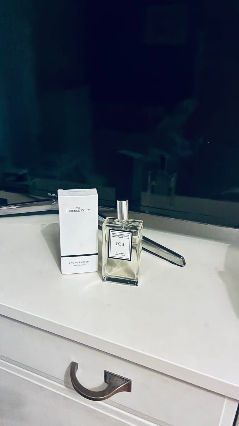 Customer photo review of Inspired by Delina - 933