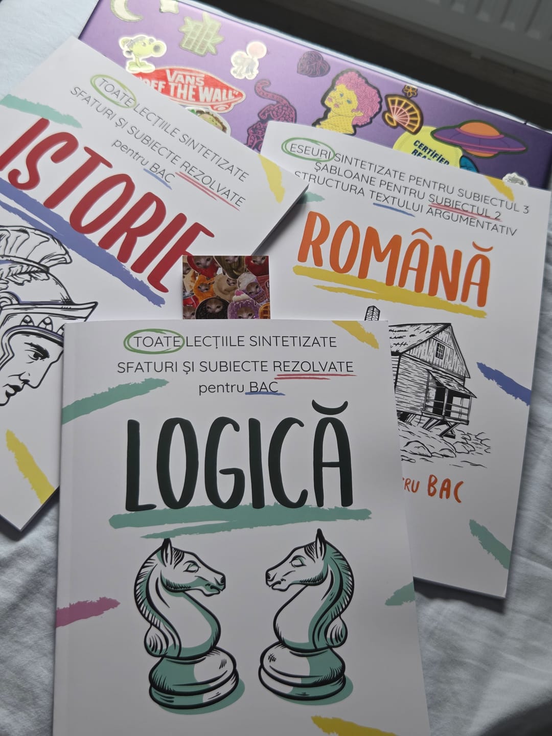 Customer photo review of Pachet Bacalaureat (Română + Istorie + Logică) Bacademia