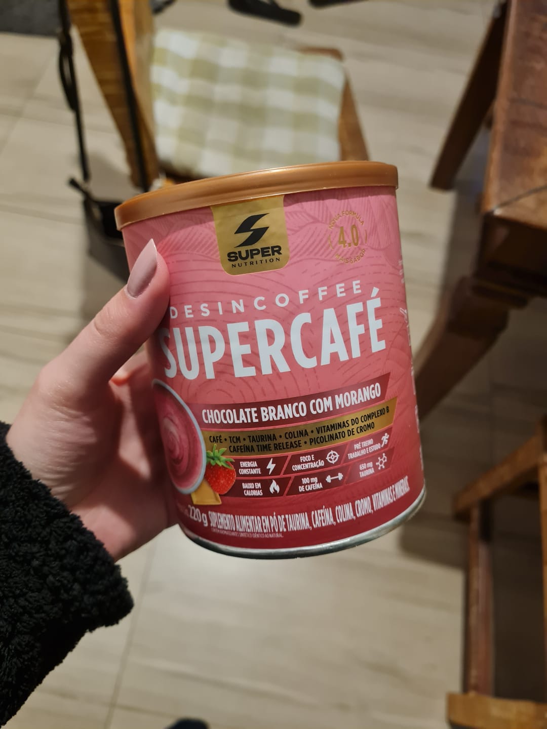 Customer photo review of Supercafé Chocolate Branco com Morango