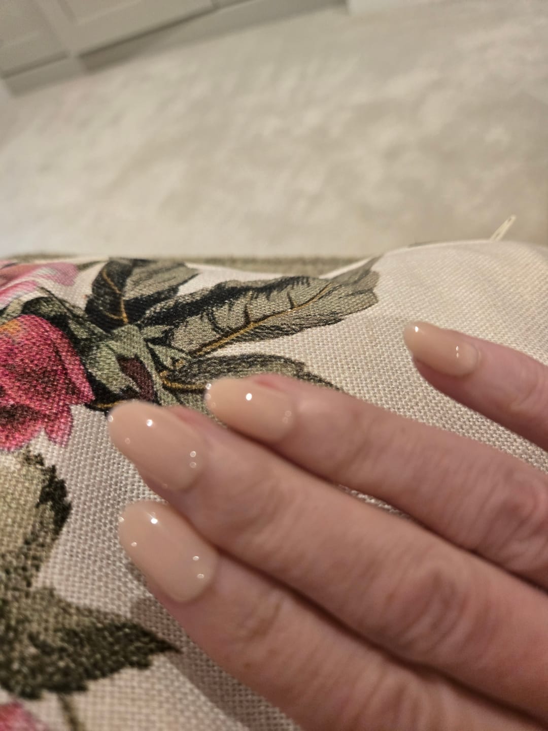 Customer photo review of Glue Stickers V2