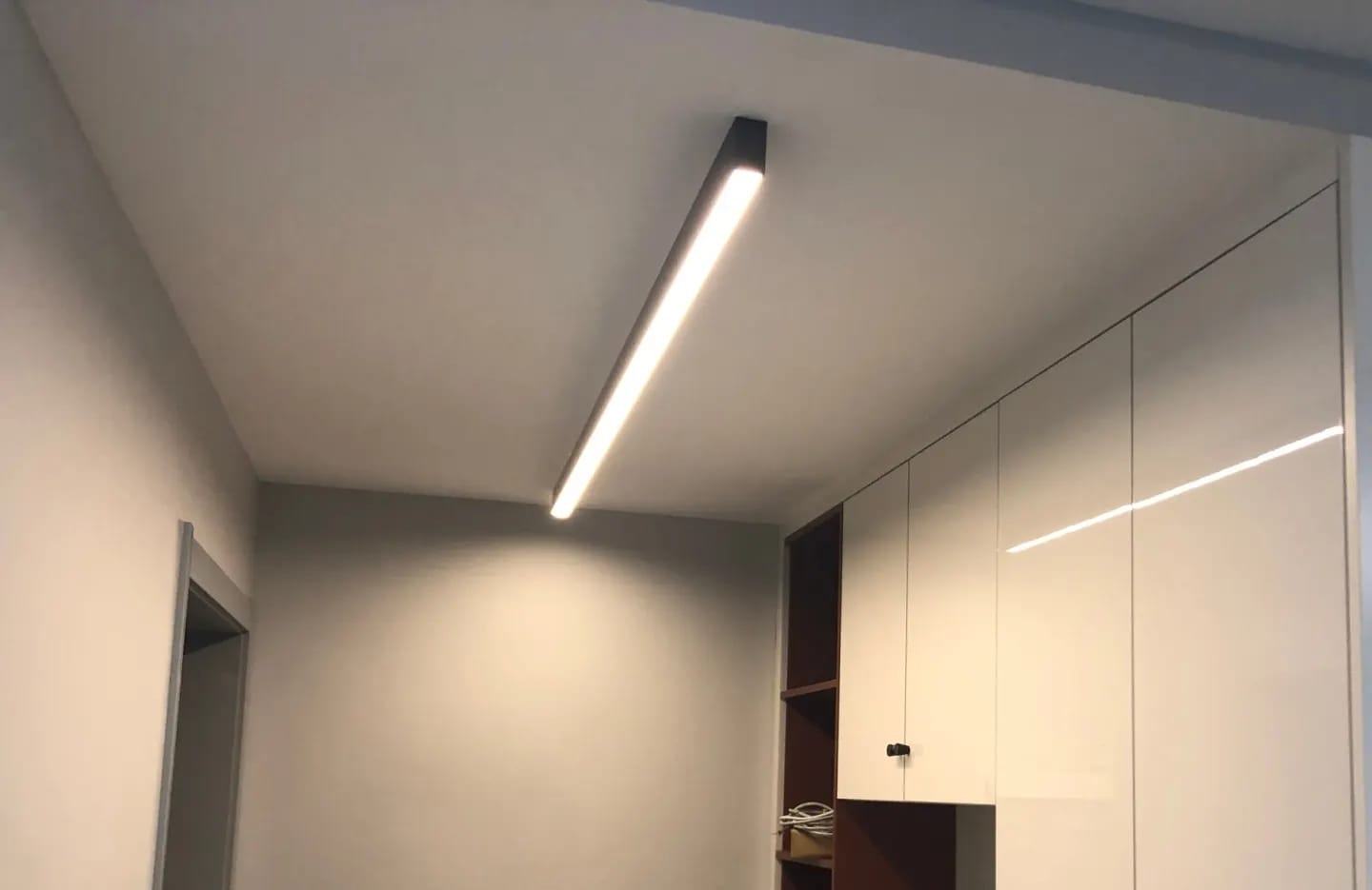 Customer photo review of Linear Ceiling Light for Kitchen Island, 60 to 200 cm LED